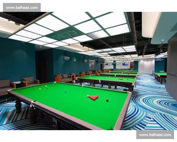 夜袭台球厅:年轻人的解压新战场 夜袭台球厅:年轻人的解压新战场