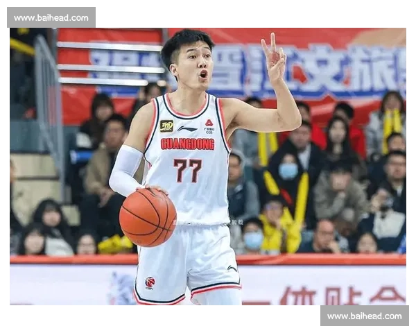 首钢 100 万签黄荣奇！辽宁锁定双外援，北控外教求职