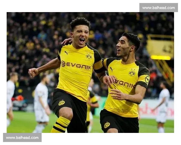 格罗西茨基：未竟的国脚梦与莱万的兄弟情仇